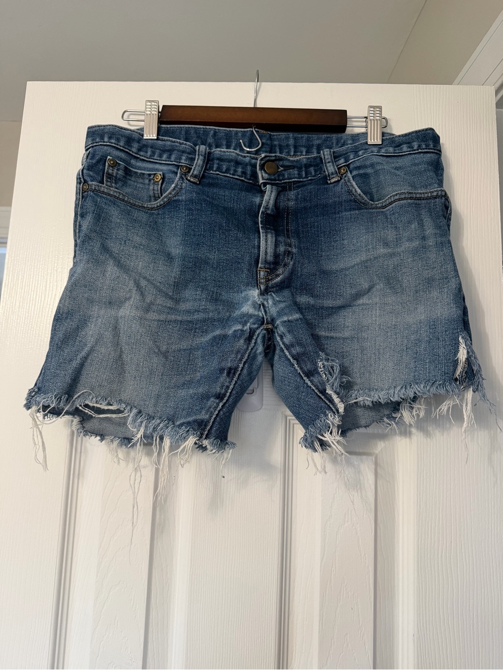 Uniqlo unisex Distressed Blue Denim cutoff Shorts